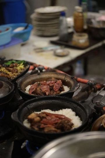 广式煲仔饭