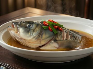 鄱阳湖胖鱼头